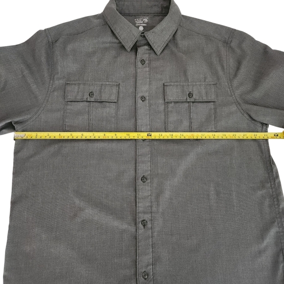 MOUNTAIN HARDWEAR grey Frequentor hiking button-up shirt large - Picture 5 of 14